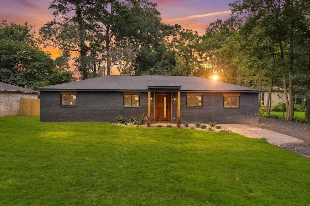 Unit for sale at 170 Maple Street, Vidor, TX 77662