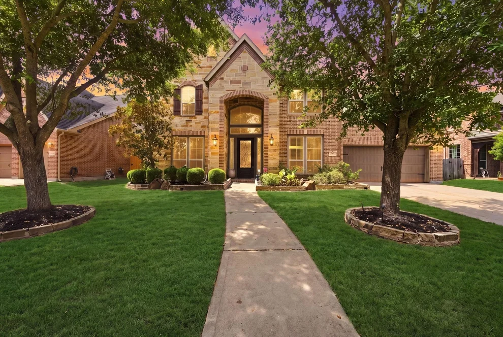 Unit for sale at 3923 Pebble Heights Lane, Sugar Land, TX 77479