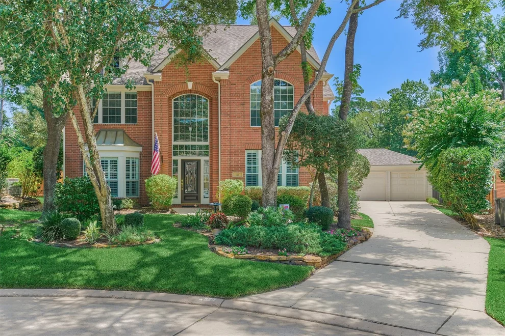 Unit for sale at 18 Split Rail Place, The Woodlands, TX 77382