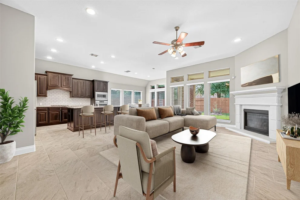 Unit for sale at 10906 Kennowy Ct, Richmond, TX 77407