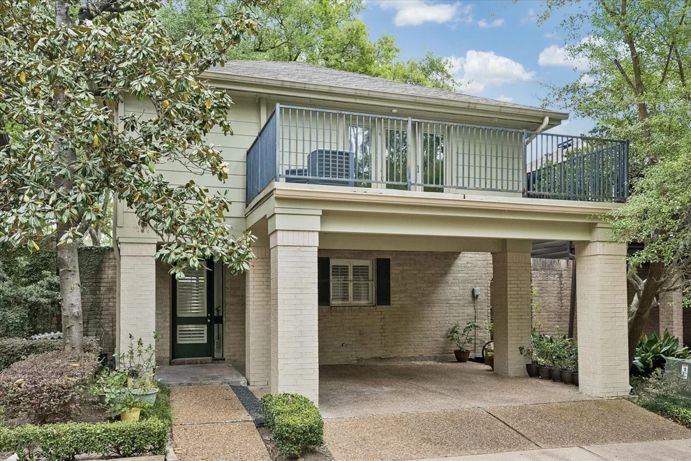 Unit for sale at 201 Vanderpool Lane, Houston, TX 77024