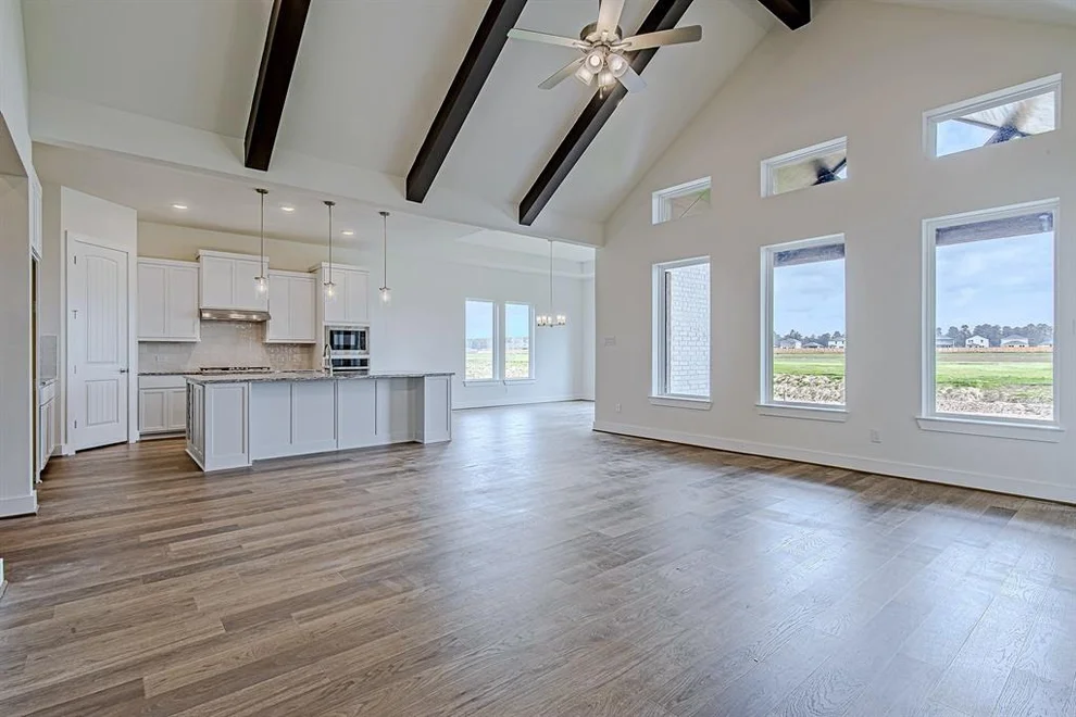 Unit for sale at 209 Peninsula Point Drive, Montgomery, TX 77356