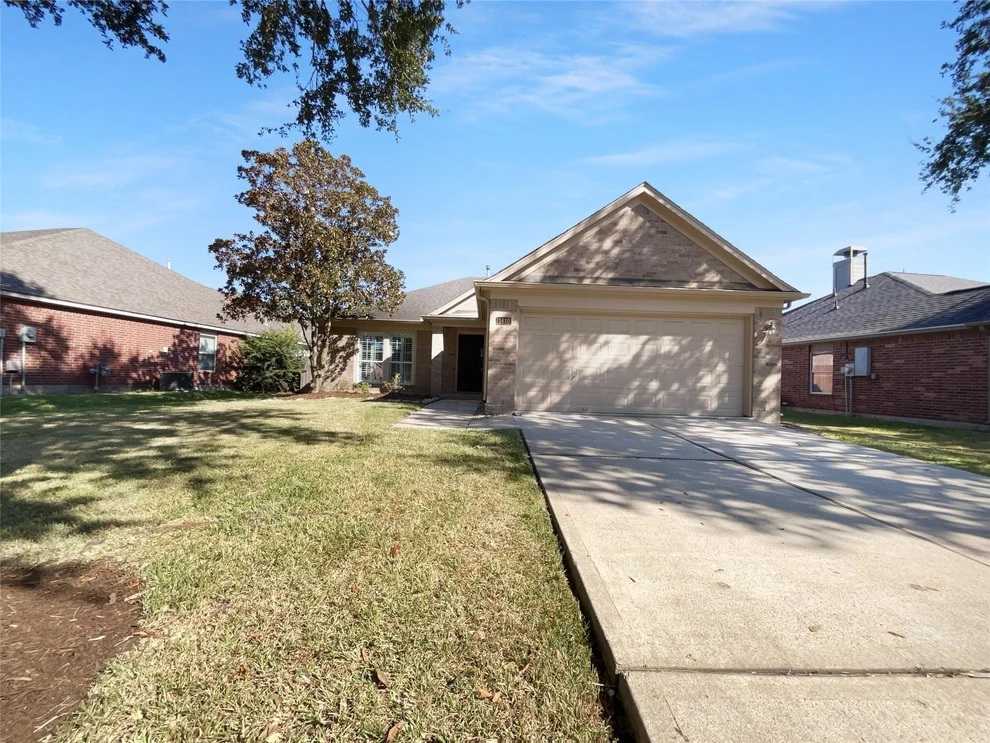 Unit for sale at 1410 Waterside Village Drive, Richmond, TX 77407