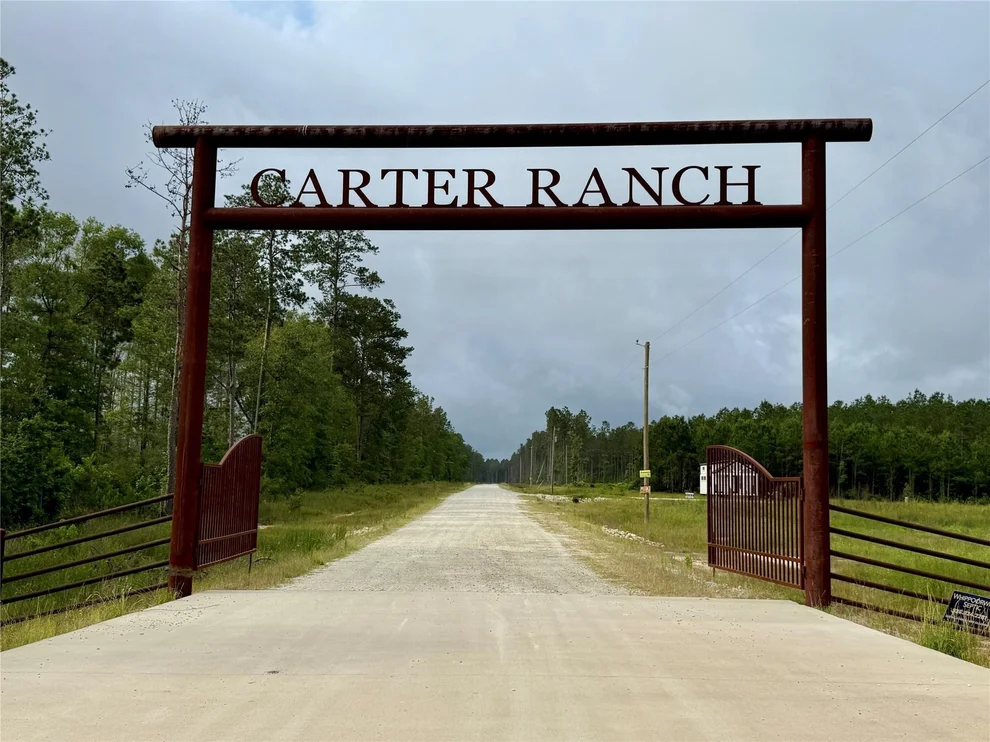 Unit for sale at 7990 Carter Ranch Road, Kountze, TX 77625