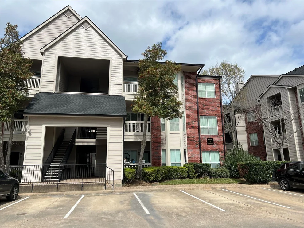 Unit for sale at 1330 Old Spanish Trail, Houston, TX 77054