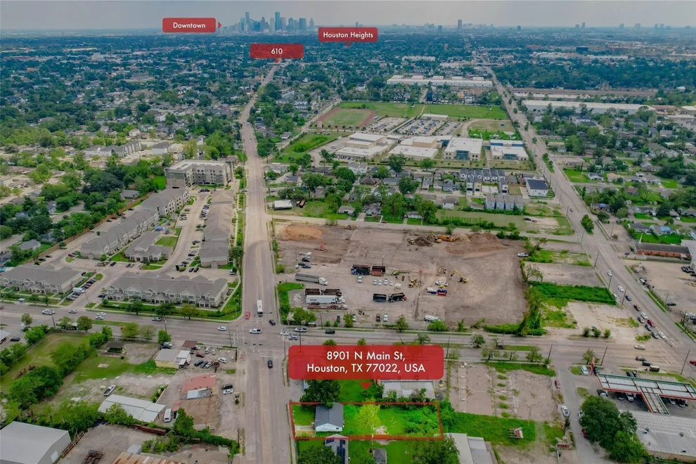 Unit for sale at 8901 N Main Street, Houston, TX 77022