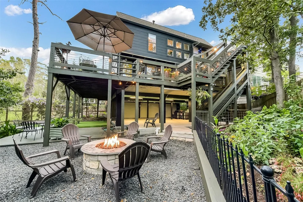 Unit for sale at 929 Wynnwood Lane, Houston, TX 77008
