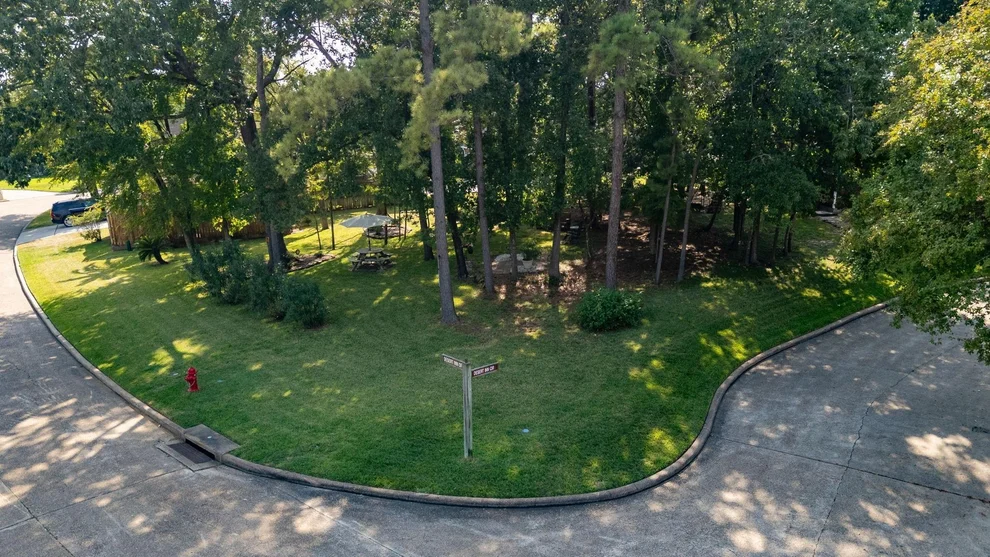 Unit for sale at 13403 Desert Inn Circle, Montgomery, TX 77356