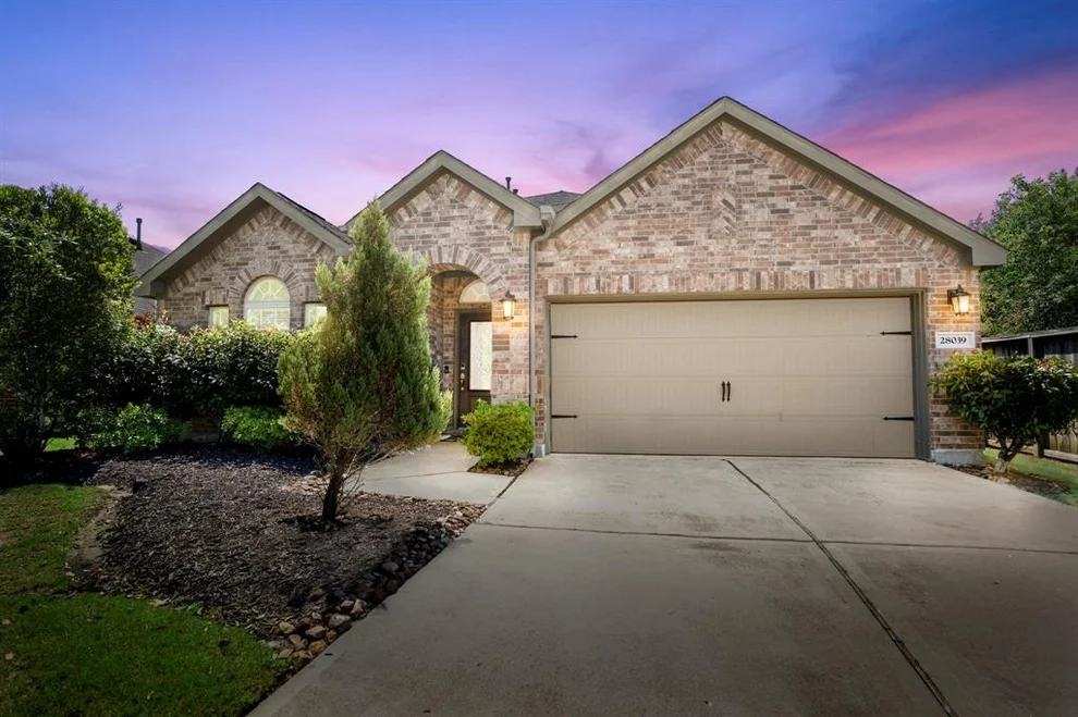 Unit for sale at 28039 Scenic Shore Lane, Fulshear, TX 77441