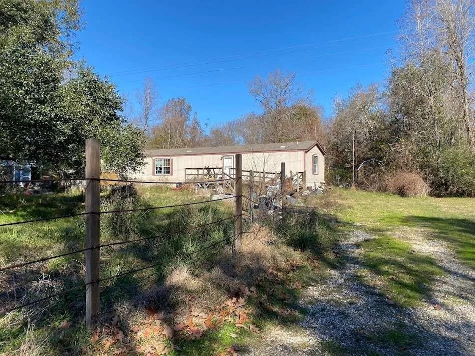 Unit for sale at 2189 Fm 2797, Kenefick, TX 77535