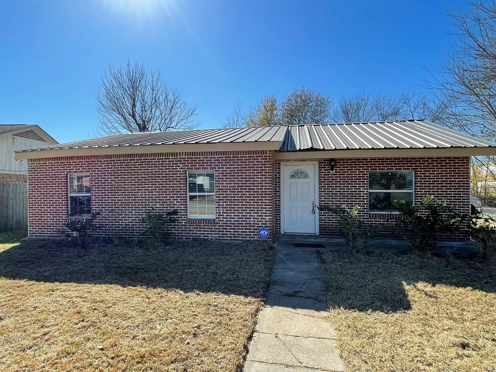 Unit for sale at 17202 Sunshine Street, Houston, TX 77049