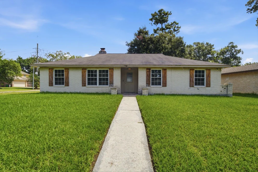 Unit for sale at 23526 Cimber Lane, Spring, TX 77373