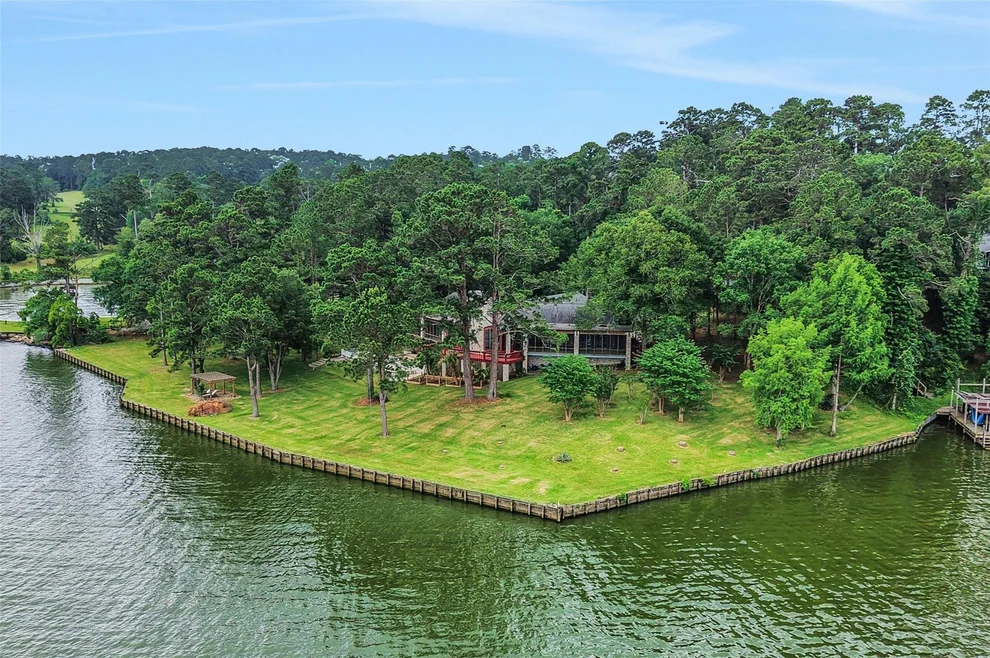 Unit for sale at 425 Old Fm 224, Coldspring, TX 77331