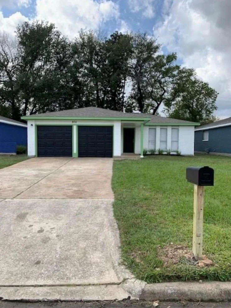 Unit for sale at 8711 Valley Pond Court, Houston, TX 77078