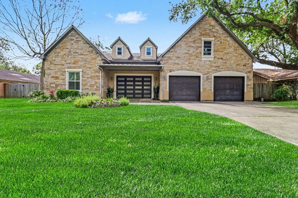 Unit for sale at 9507 Meadowglen Lane, Houston, TX 77063