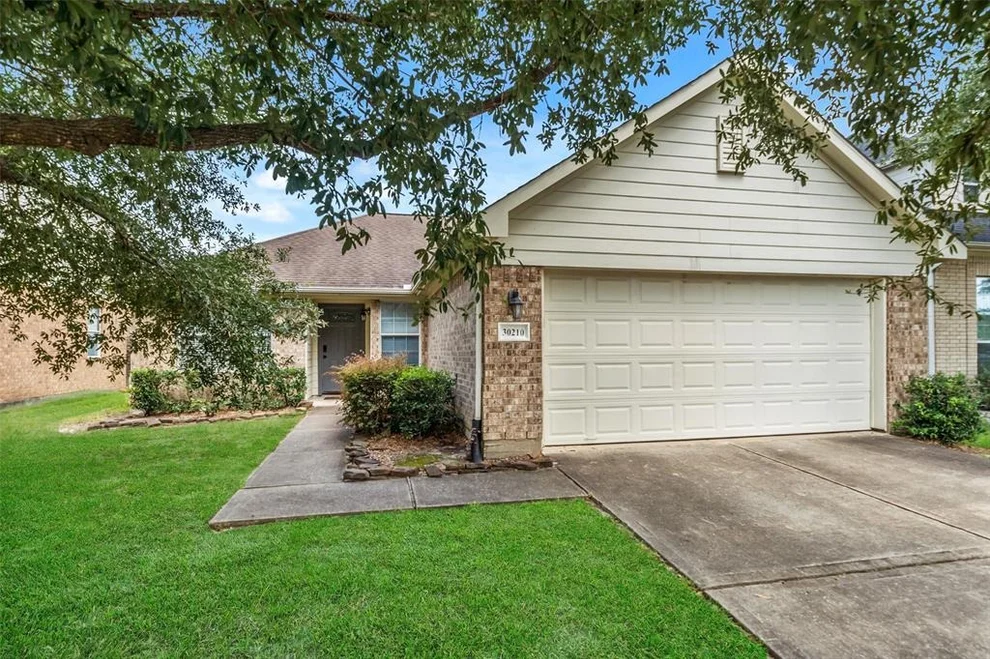 Unit for sale at 30210 Deleon Fields Drive, Spring, TX 77386