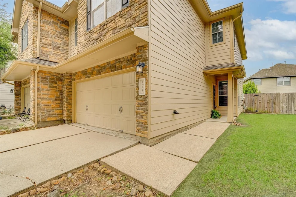 Unit for sale at 14410 Birch Knoll Lane, Houston, TX 77047