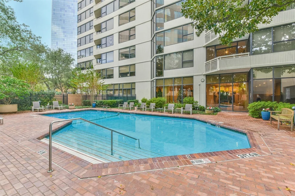 Unit for sale at 15 Greenway Plaza, Houston, TX 77046