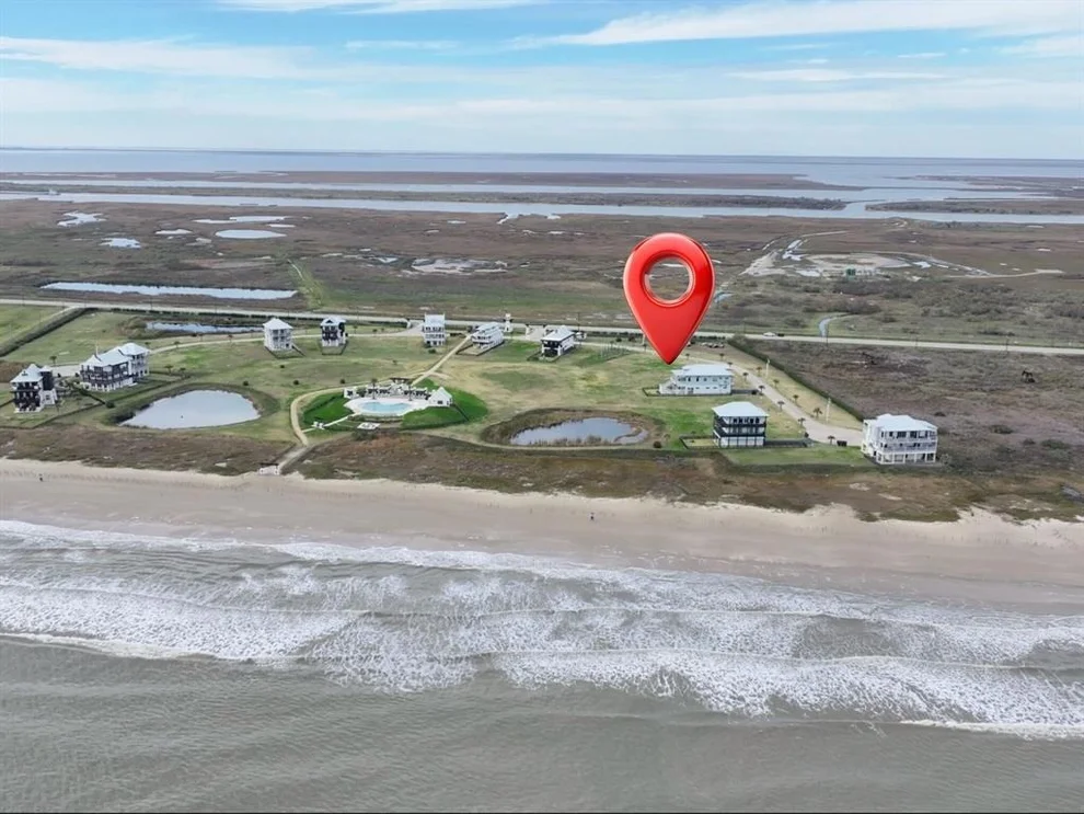 Unit for sale at 416 Seagrass, Gilchrist, TX 77617