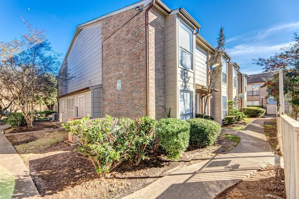 Unit for sale at 2100 Wilcrest Drive, Houston, TX 77042