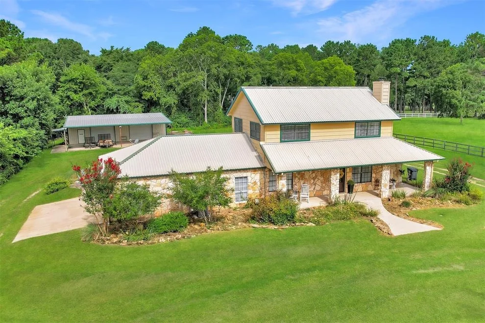 Unit for sale at 2286 Spring Branch Road, Montgomery, TX 77316