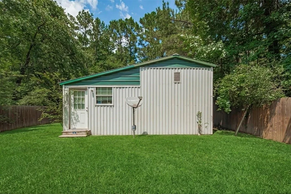 Unit for sale at 477 Canadian Dr, Trinity, TX 75862