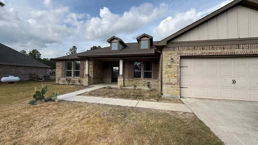 Unit for sale at 16505 Aransas Street, Conroe, TX 77303
