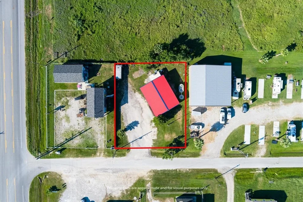 Unit for sale at 1017 N Tinkle Lane, Crystal Beach, TX 77650
