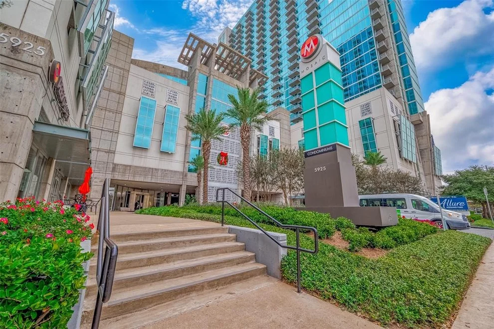 Unit for sale at 5925 Almeda Road, Houston, TX 77004