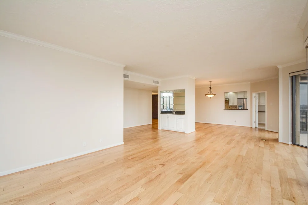 Unit for sale at 3350 Mccue Road, Houston, TX 77056