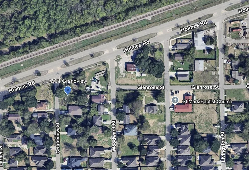 Unit for sale at 7901 Grandview Street, Houston, TX 77051