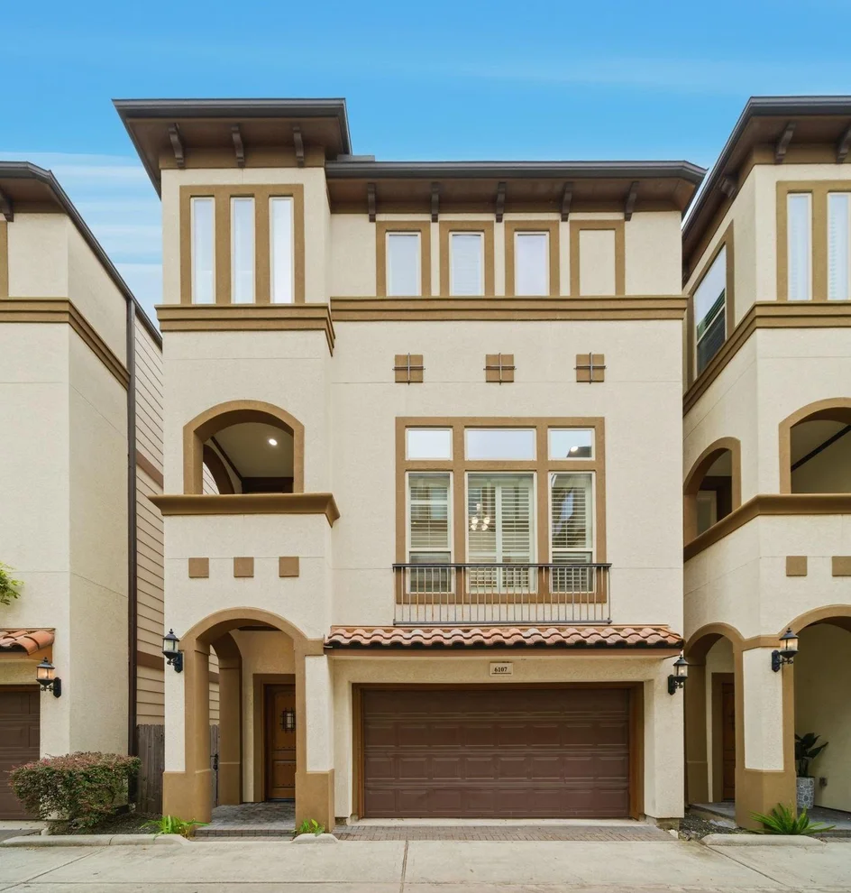 Unit for sale at 6107 Stillman Street, Houston, TX 77007
