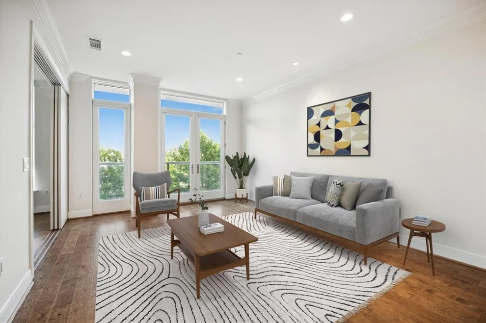 Unit for sale at 1419 Montrose Boulevard, Houston, TX 77019