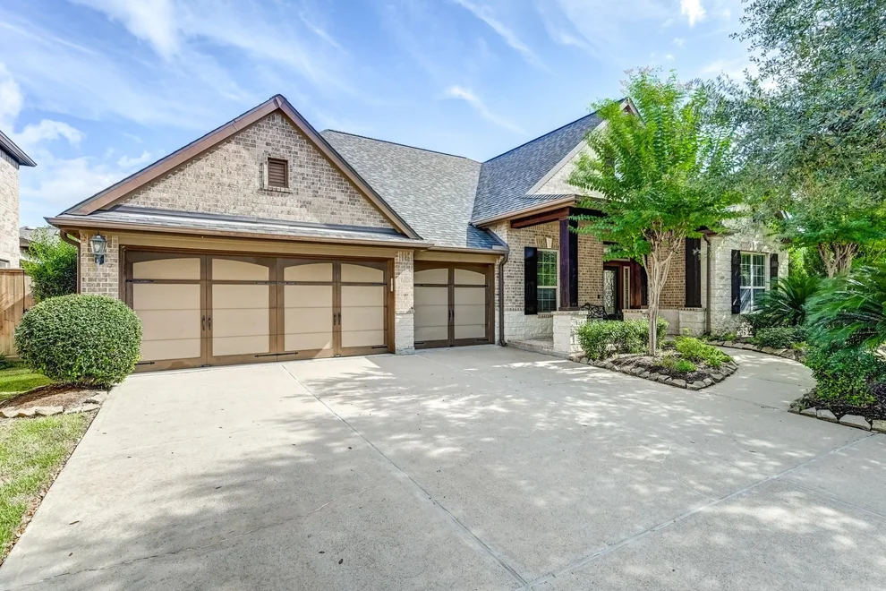 Unit for sale at 19708 N San Gabriel River Circle, Cypress, TX 77433