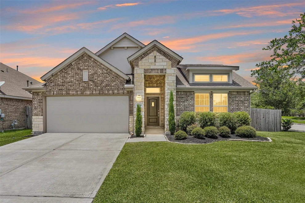 Unit for sale at 429 Branch Oak Court, La Marque, TX 77568