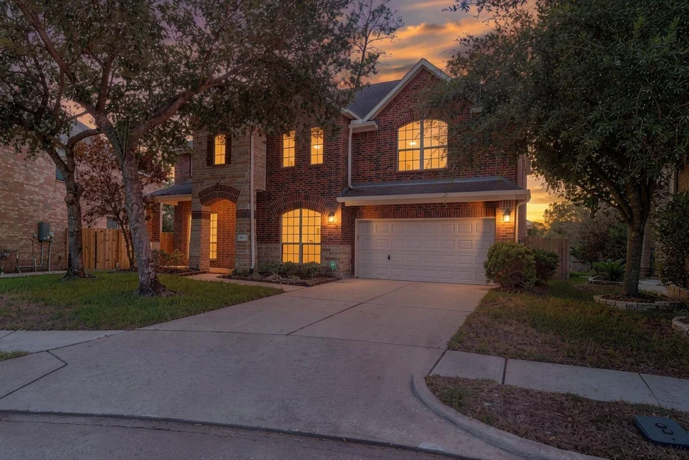 Unit for sale at 19119 Lost Mine Trail, Spring, TX 77388