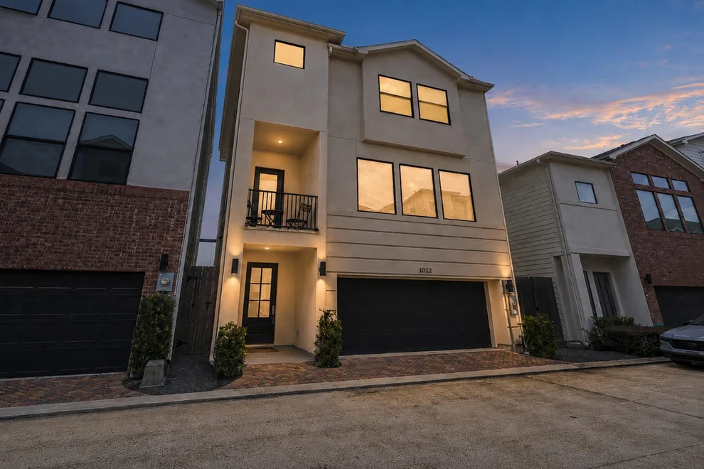 Unit for sale at 1022 Green Kensington Drive, Houston, TX 77008