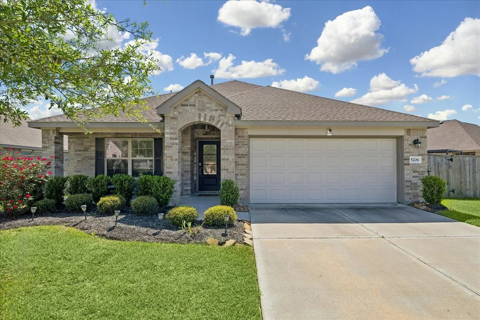 Unit for sale at 5206 Eagleton Drive, Rosenberg, TX 77469