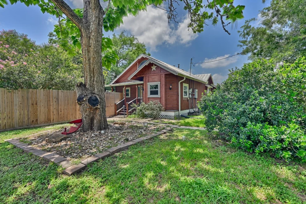 Unit for sale at 333 Walnut Street, New Ulm, TX 78950