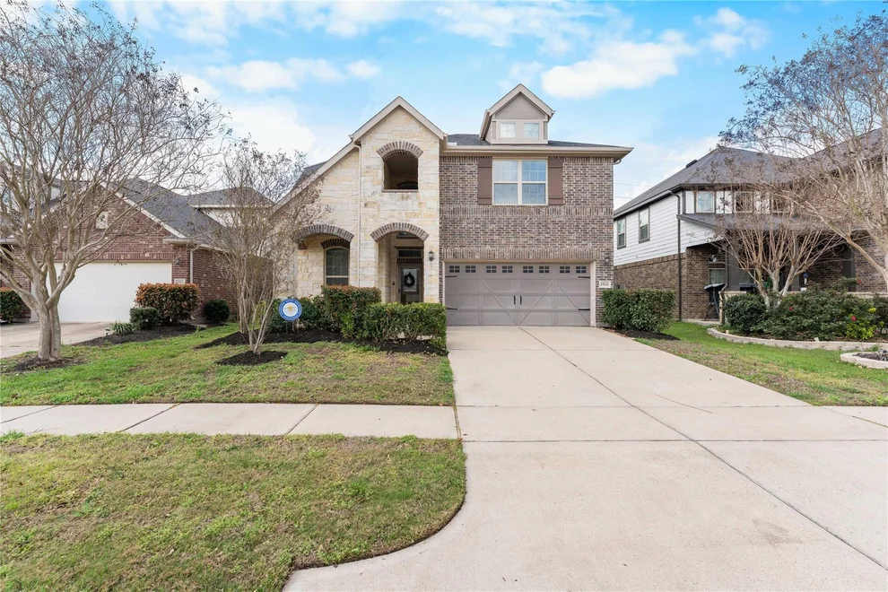Unit for sale at 25115 Lakecrest Glen Drive, Katy, TX 77493