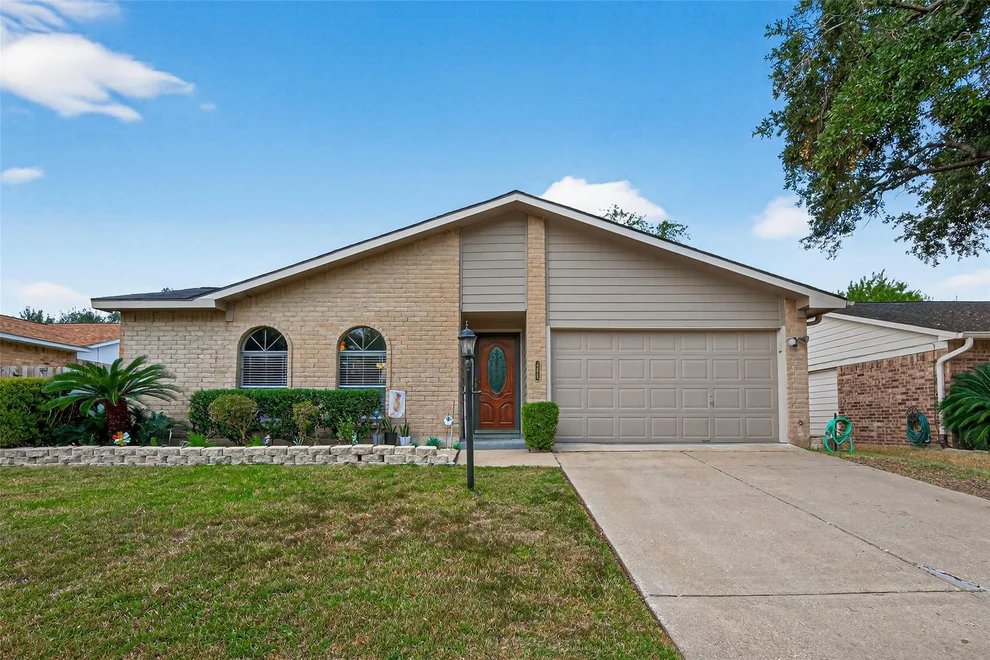 Unit for sale at 22815 Thadds Trail, Spring, TX 77373