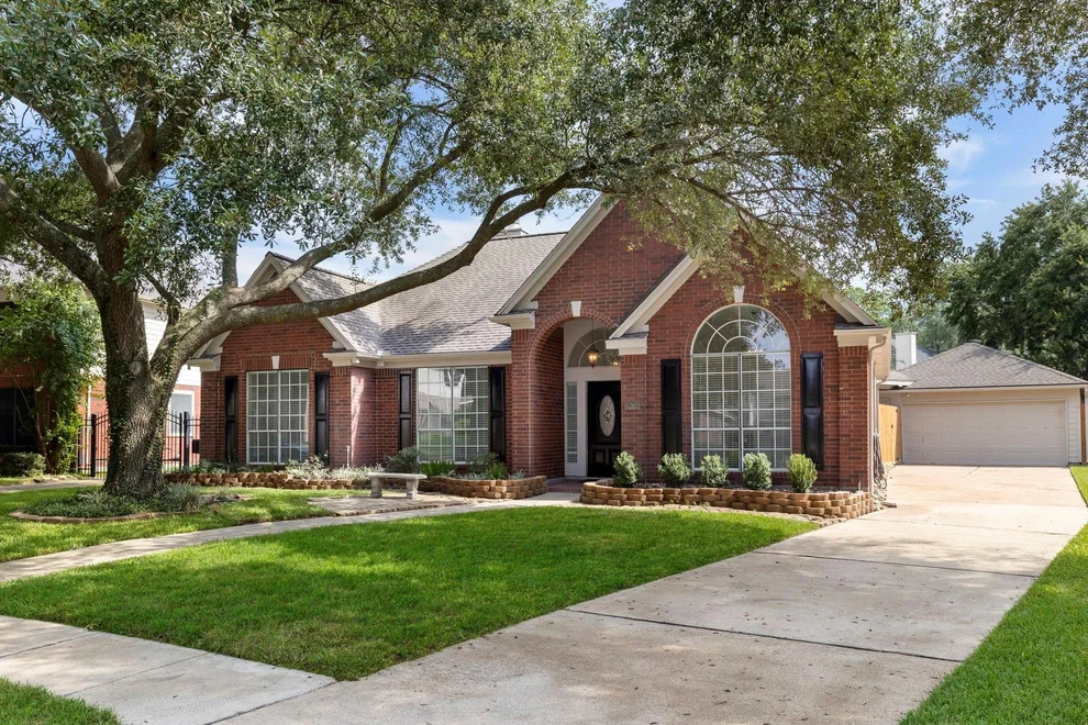Unit for sale at 12918 Azalea Creek Trail, Houston, TX 77065