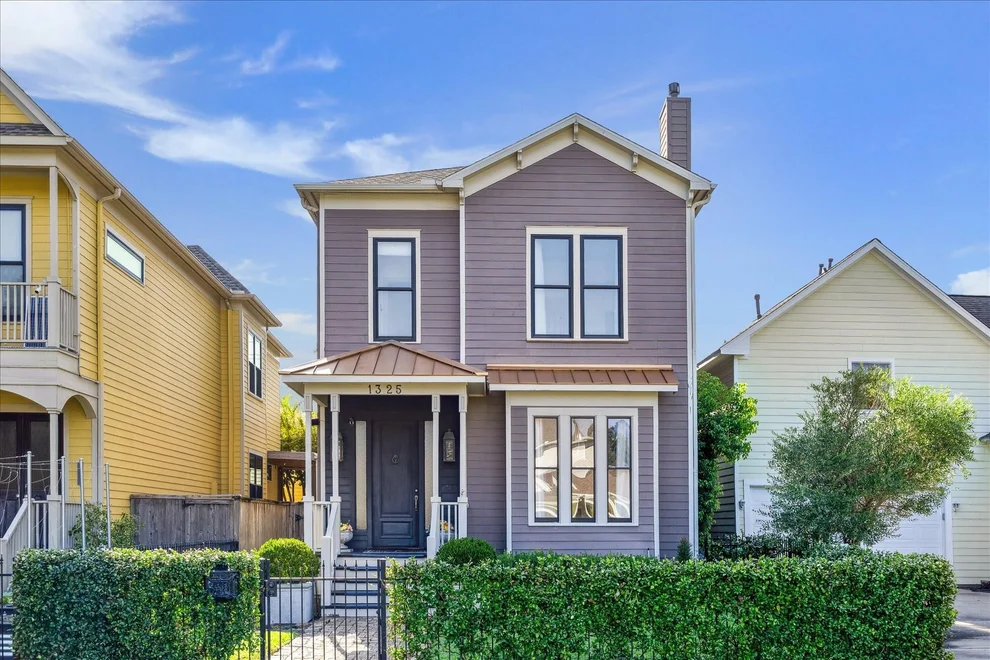 Unit for sale at 1325 Ashland Street, Houston, TX 77008