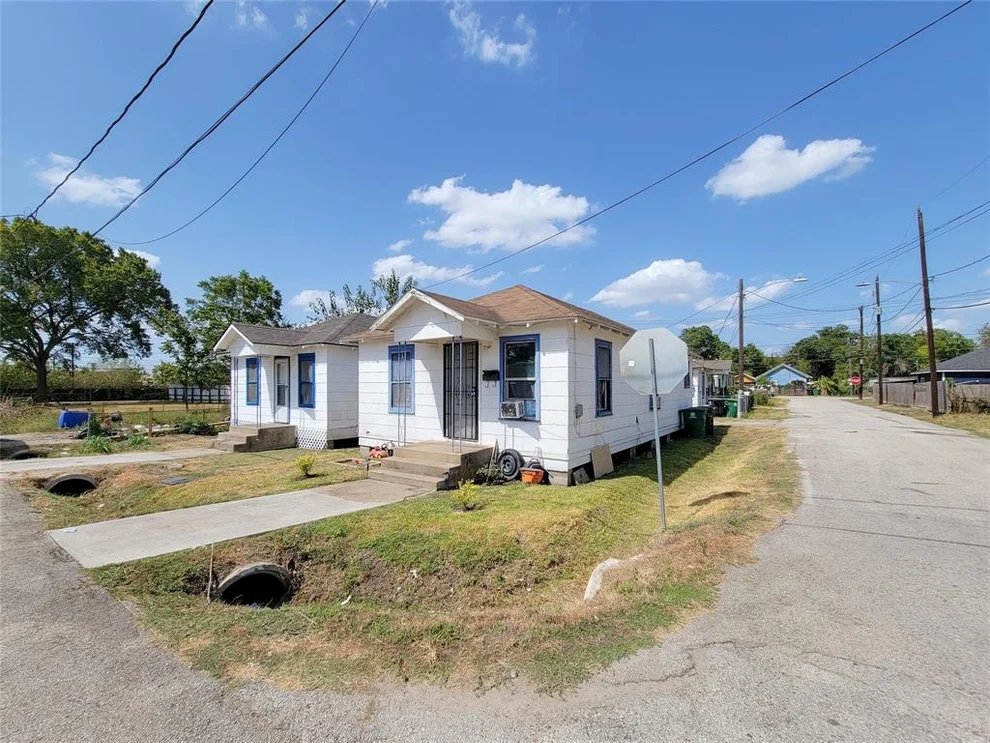 Unit for sale at 4408 Edmund Street, Houston, TX 77020