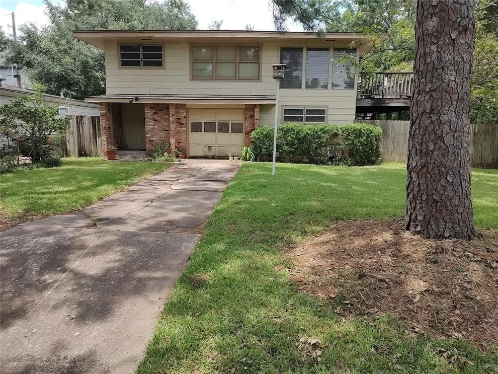 Unit for sale at 4300 Verone Street, Bellaire, TX 77401