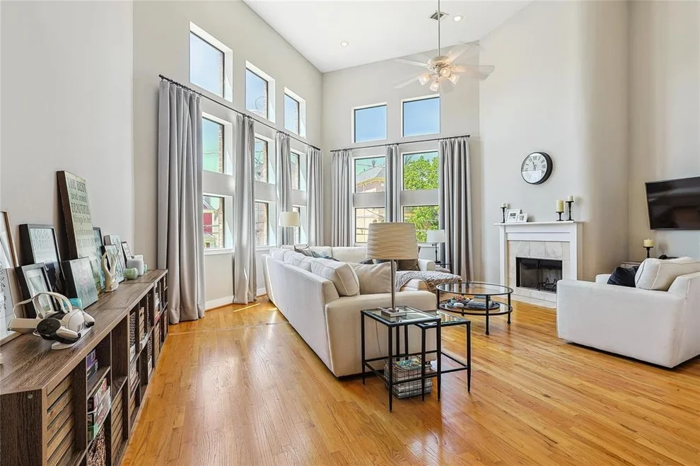 Unit for sale at 2505 Brinkman Street, Houston, TX 77008