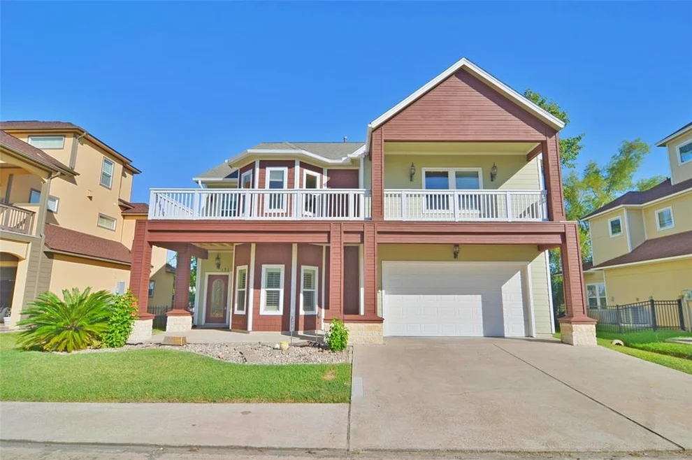 Unit for sale at 131 Starboard Drive, Dickinson, TX 77539