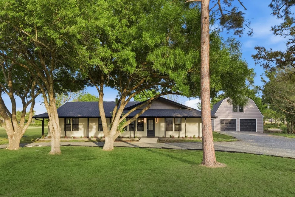 Unit for sale at 1011 Sycamore Road, Richmond, TX 77469