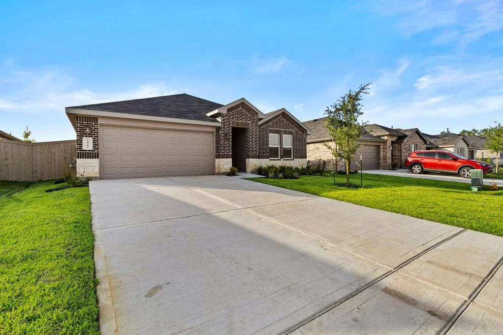 Unit for sale at 14262 Moonflower Drive, Splendora, TX 77372
