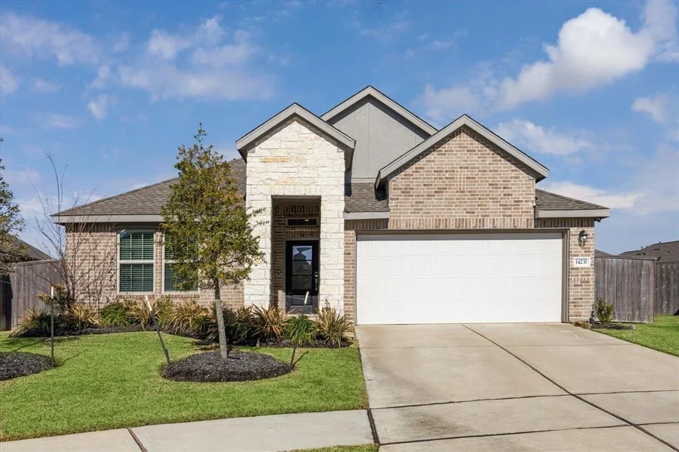 Unit for sale at 14231 Walworth Creek Court, Rosharon, TX 77583